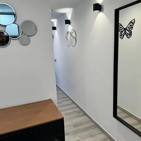 Modern Premium Apt-europa Near Ccyumbo *