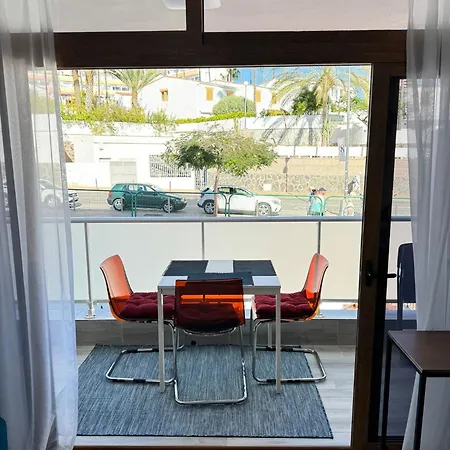 アパート Yumbo-europa *