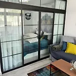 公寓 Modern Premium Apt-europa Near Ccyumbo