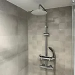 Modern Premium Apt-europa Near Ccyumbo Apartment