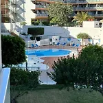 Apartment Modern Premium Apt-europa Near Ccyumbo