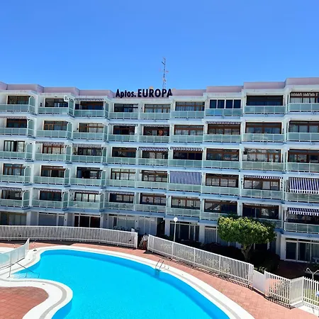 Yumbo-europa * Playa del Inglés