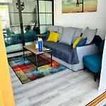 Modern Premium Apt-europa Near Ccyumbo